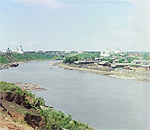 Река Тура в г. Тюмени. На правой сторонe Троицкий мужской монастырь (с востока)