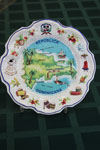 Тарелка с картой Доминиканской республики. 1990-е гг.