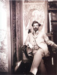 Альфонс Муха в парижской мастерской. 1898.