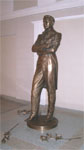 Памятник В.И. Качалову в Казанском  академическом Большом драматическом театре