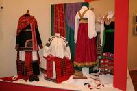 Выставка старинной крестьянской одежды ''Барышни-крестьянки'' в Ярославле