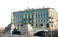 Здание, где расположен Музейно-выставочный центр ''Петербургский художник''
