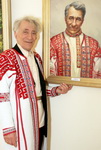 В.А.Дедушкин - у портрета, созданного Ф.А.Зиязовым  