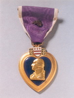 Медаль Пурпурное сердце с четырьмя дубовыми листьями