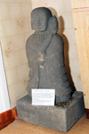 Статуя каменная японская