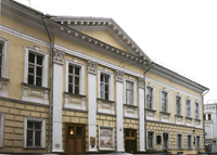 Фасад Российской государственной библиотеки искусств 