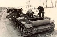Брошенная немецкая техника на шоссе у Лигова. Автор Шиманский С.Г. 01.1944 г.