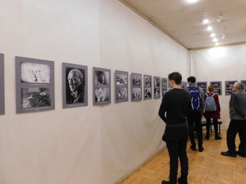 Фотовыставка «От Карла Маркса до Ивана Слонова» в Саратовском областном музее краеведения