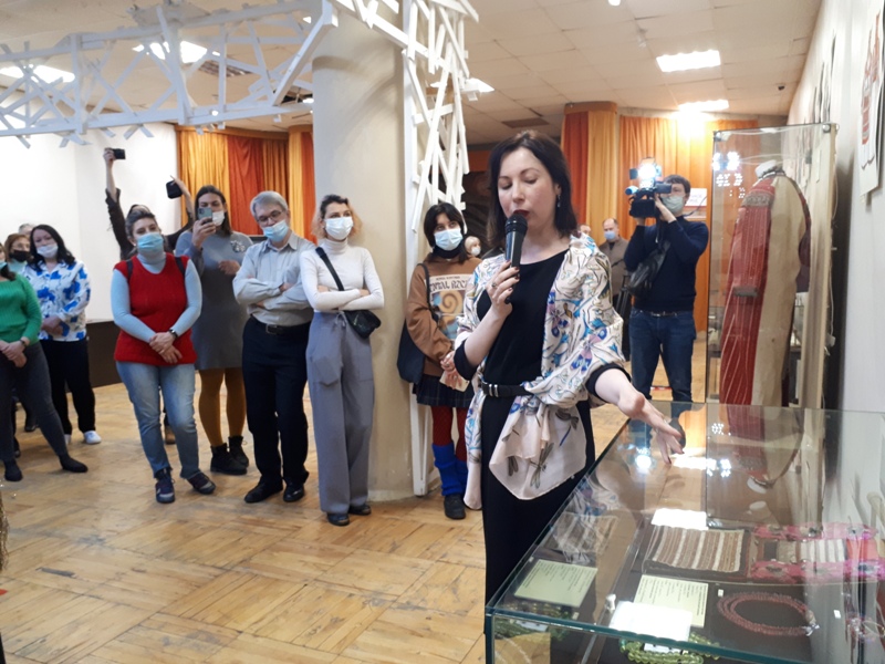 Выставка «Многоликое Поволжье» в Саратовском областном музее краеведения