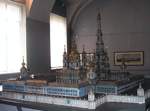 Модель собора Смольного монастыря