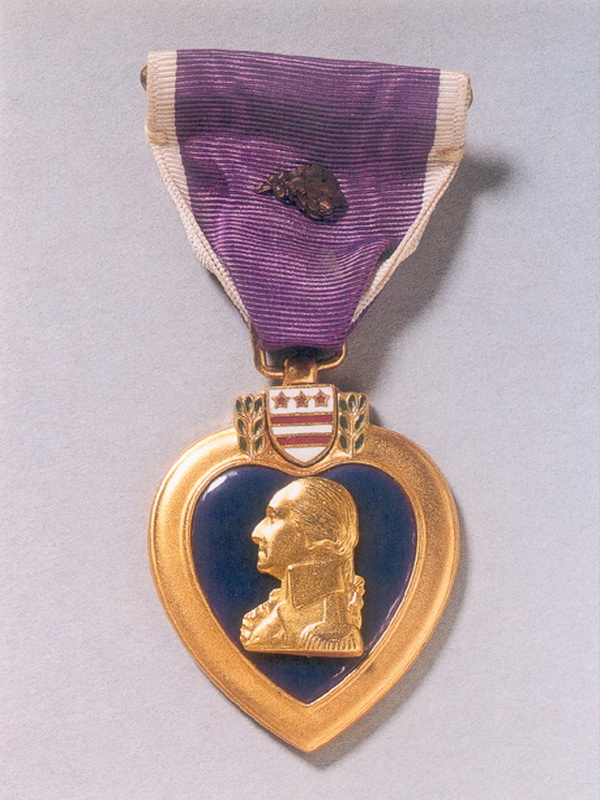 Медаль Пурпурное сердце с четырьмя дубовыми листьями