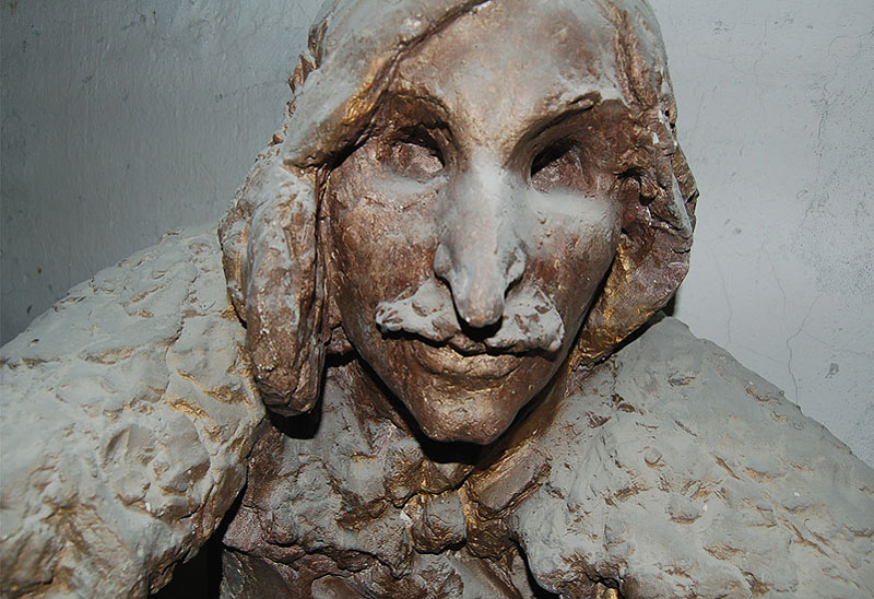 Скульптурный портрет Н.В.Гоголя работы А.Архипова