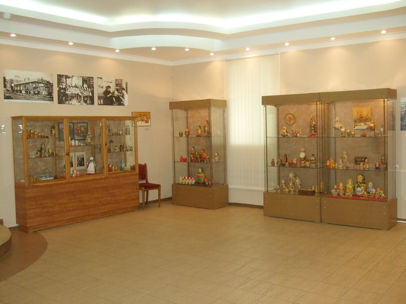 Зал экспозиции Выставки «Музей русской матрёшки»