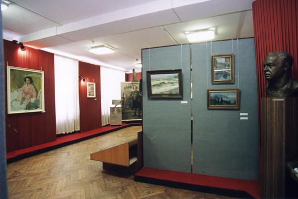 Мемориально-художественный музей В.А.Серова в г. Эммаус. Экспозиционный зал, 1999 г.