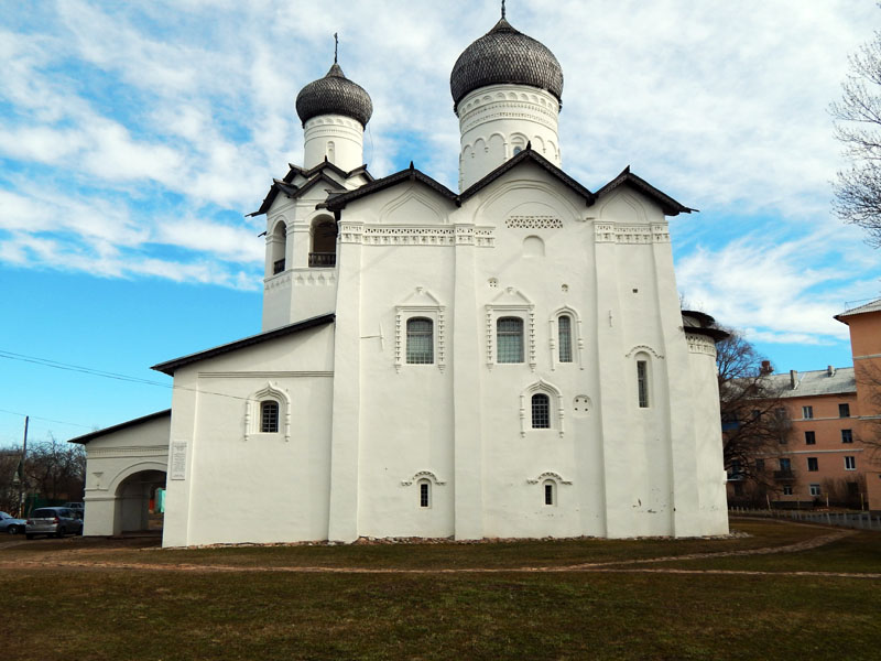 Спасо-Преображенский собор (XII в), где расположен Старорусский краеведческий музей