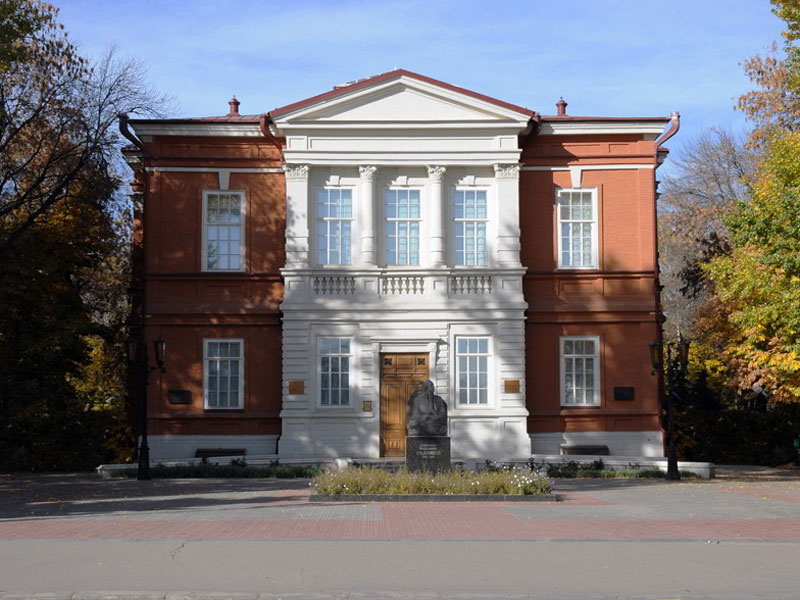 Исторический корпус музея по ул. Радищева, 39